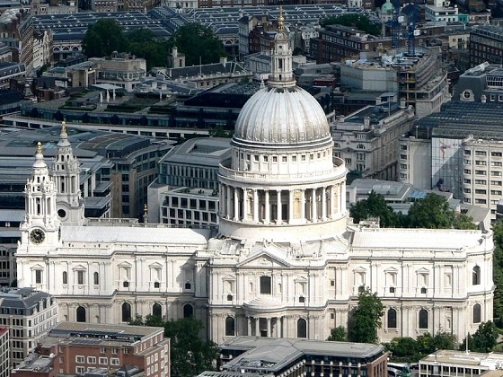 London-St Paul's Cathedral