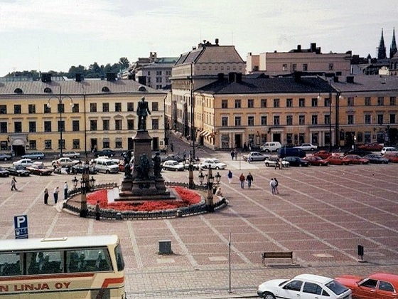 Helsinki-Senate Square