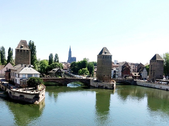 Strasbourg-Petite-France-Les Ponts Couverts