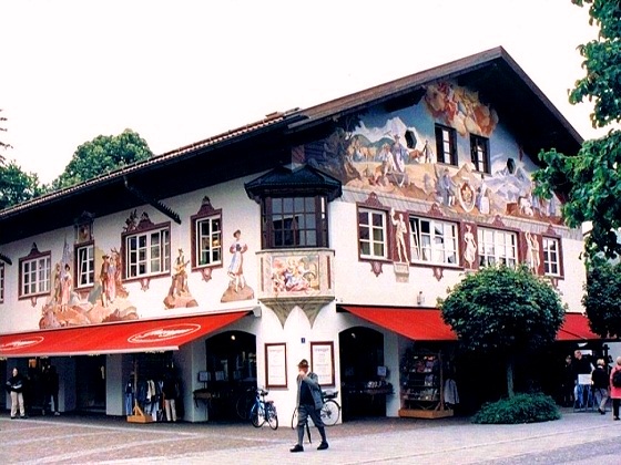 Garmisch-Painted House