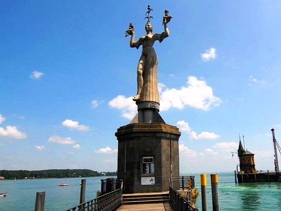 Konstanz-Imperia Statue, Harbor