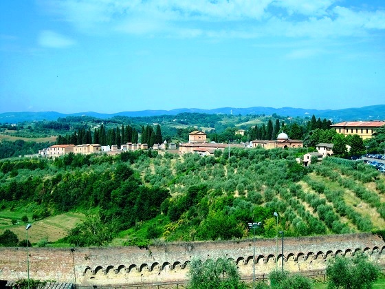 Siena-Toscana landscape view from the wall