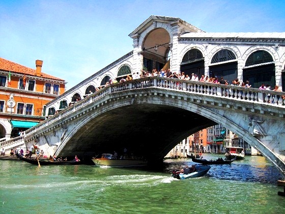 Venice-Rialto bridge