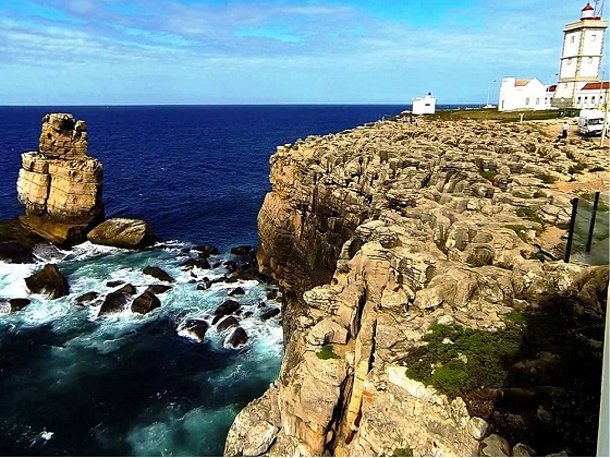 Peniche-Cape Cavoeiro and its lighthouse